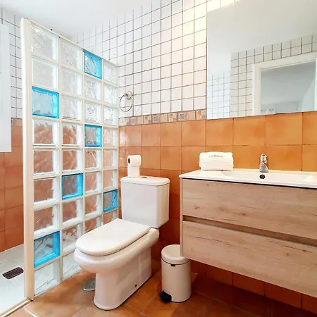 Casa Piscis Адехе